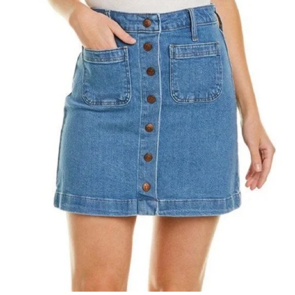 Madewell Knowlton Wash Button-Up Patch Pocket Mini Denim Skirt